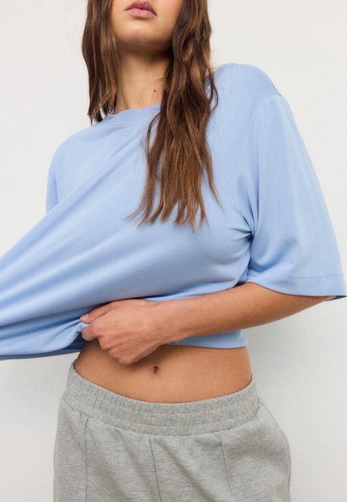 Απαλή υφή Oversize Πουλόβερ με Γυρισμένο Γιακά Απαλή υφή Oversize Πουλόβερ με Γυρισμένο Γιακά