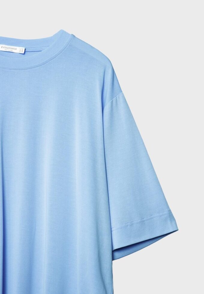 Απαλή υφή Oversize Πουλόβερ με Γυρισμένο Γιακά Απαλή υφή Oversize Πουλόβερ με Γυρισμένο Γιακά