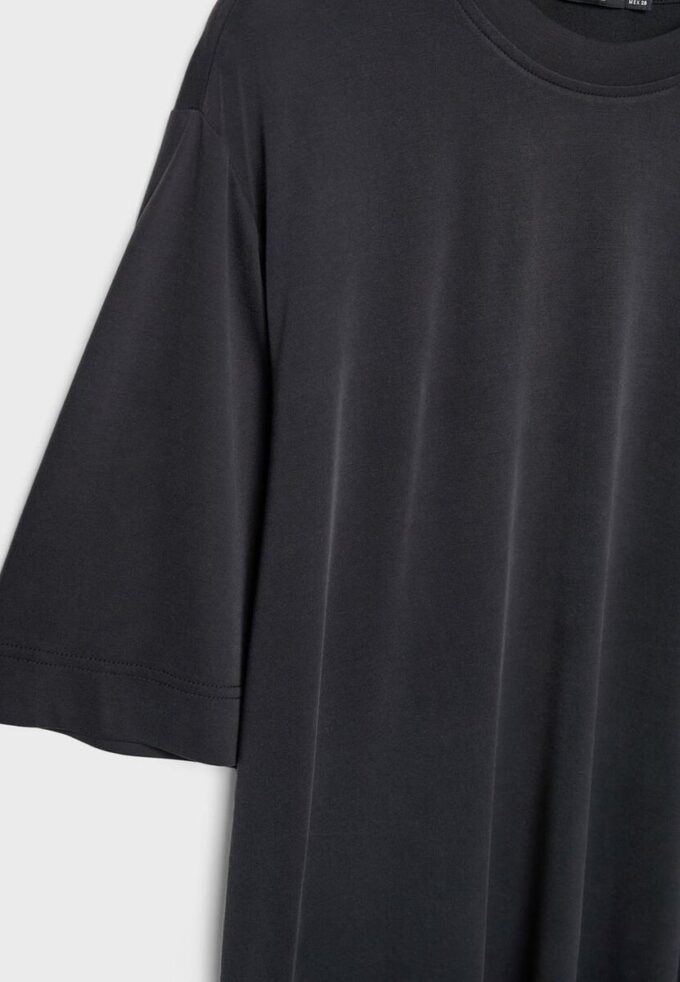 Απαλή υφή Oversize Πουλόβερ με Γυρισμένο Γιακά Απαλή υφή Oversize Πουλόβερ με Γυρισμένο Γιακά