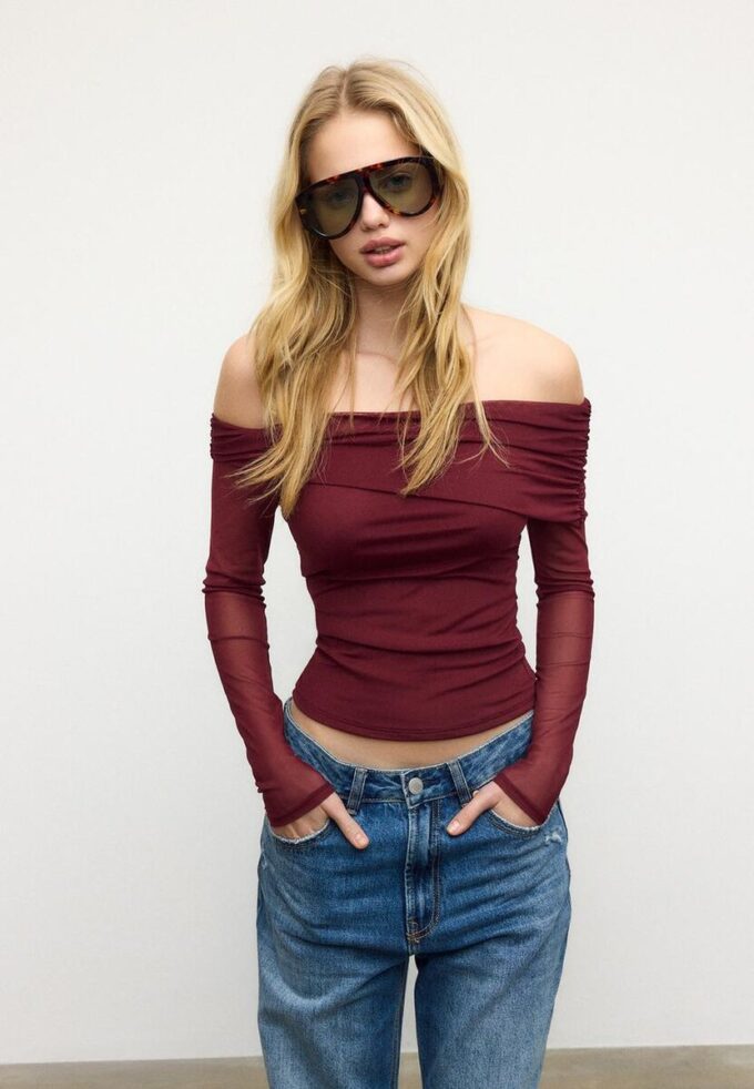 Ασύμμετρο T-shirt από τούλι