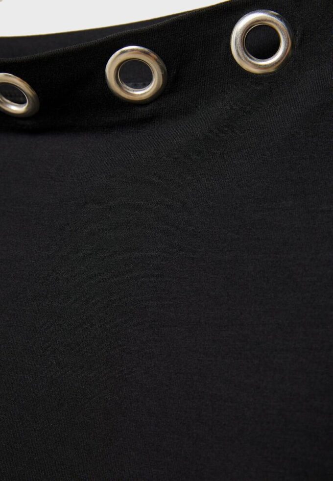 Ασύμμετρο T-shirt με οπές Ασύμμετρο T-shirt με οπές