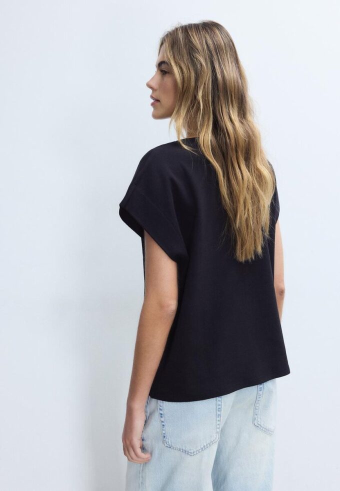 B06 Βασικό T-shirt με πεσμένους ώμους B06 Βασικό T-shirt με πεσμένους ώμους