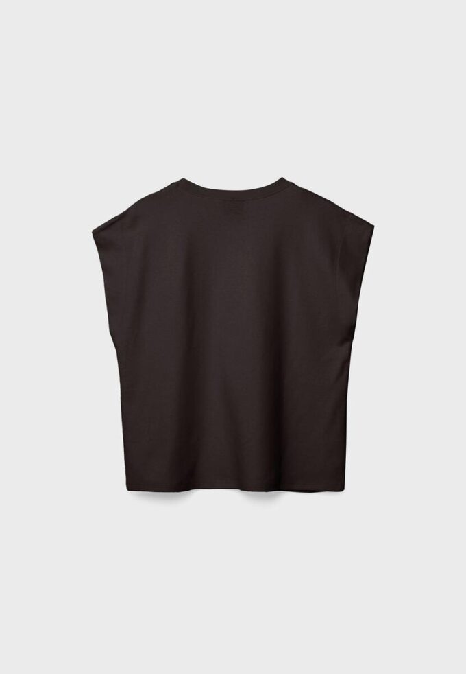 B06 Βασικό T-shirt με πεσμένους ώμους