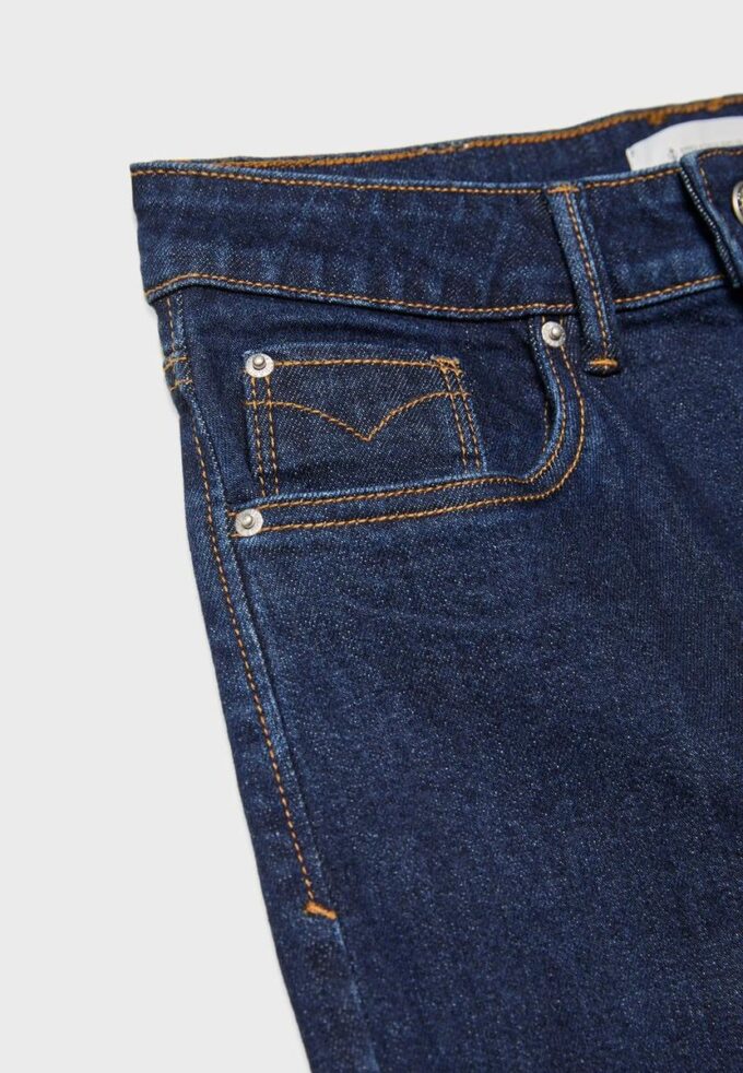D10 Τζιν Mom Jeans με στενή εφαρμογή D10 Τζιν Mom Jeans με στενή εφαρμογή