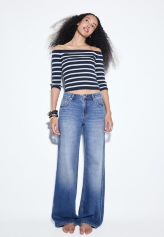 D91 Τζιν χαμηλής μέσης με Wide Leg πόδια