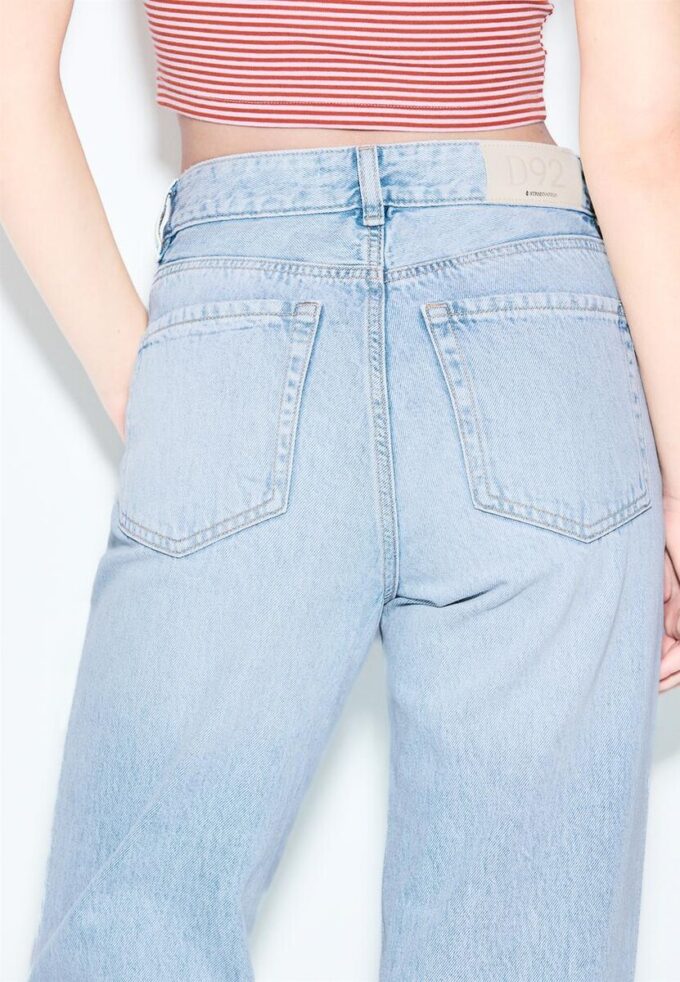 D92 Straight Wide Leg Jeans D92 Straight Wide Leg Jeans