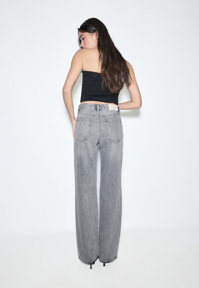D92 Straight Wide Leg Jeans