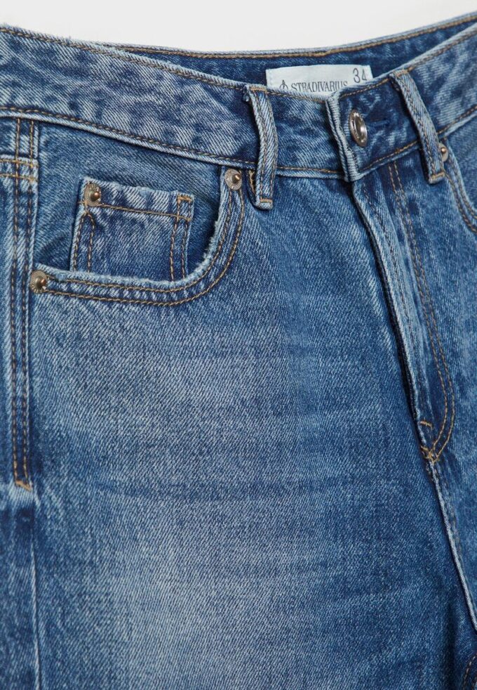 D92 Straight Wide Leg Jeans