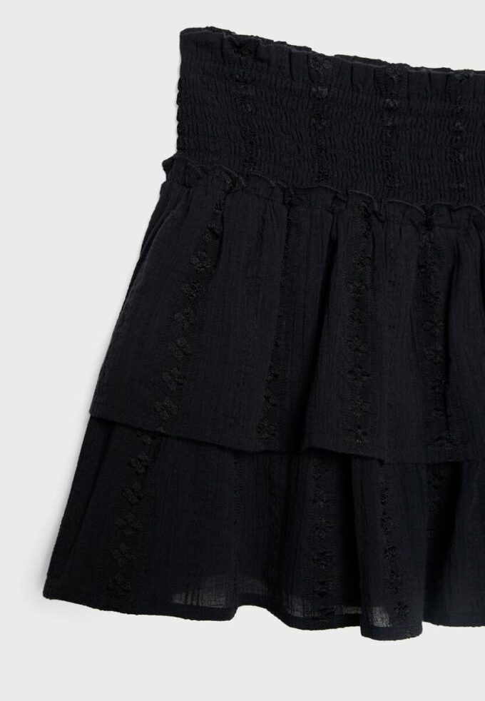 Φαρδιά Skort με βολάν Φαρδιά Skort με βολάν