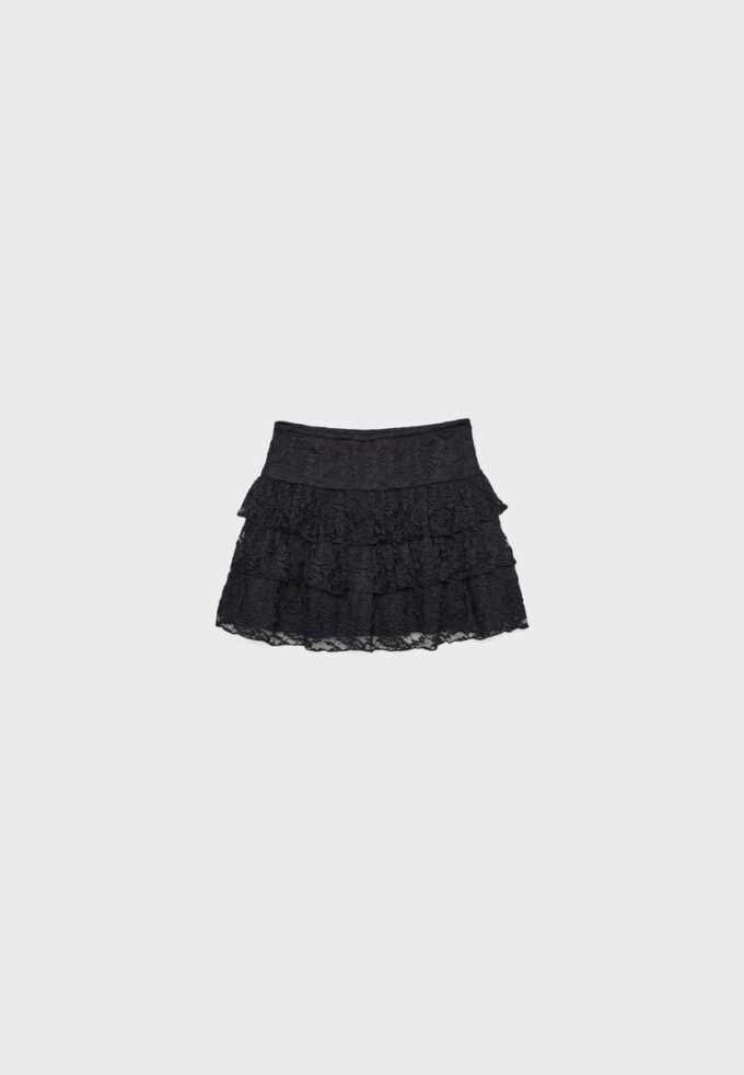 Φούστα-Skort από δαντέλα Φούστα-Skort από δαντέλα