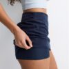 Μίνι Skort από συνθετικό σουέτ Μίνι Skort από συνθετικό σουέτ