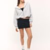 Μίνι Skort με δαντελένια τελειώματα Μίνι Skort με δαντελένια τελειώματα