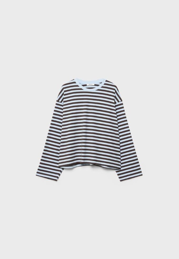Oversize ριγέ T-shirt με μακριά μανίκια Oversize ριγέ T-shirt με μακριά μανίκια