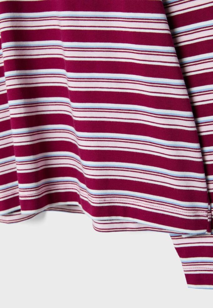 Oversize ριγέ T-shirt με μακριά μανίκια Oversize ριγέ T-shirt με μακριά μανίκια