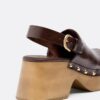 Παπούτσια με πλατφόρμα και καρφιά