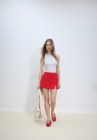 Skort με πλαϊνό σκίσιμο