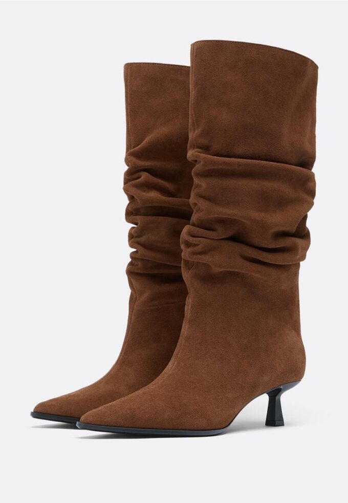 Slouchy δερμάτινες μπότες με χαμηλό τακούνι Slouchy δερμάτινες μπότες με χαμηλό τακούνι