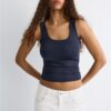 T-shirt από πολυαμίδιο με φαρδιές τιράντες T-shirt από πολυαμίδιο με φαρδιές τιράντες