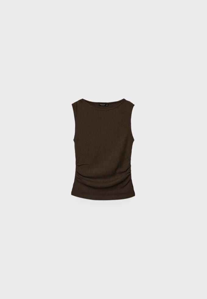 T-shirt με πτυχωτή υφή T-shirt με πτυχωτή υφή