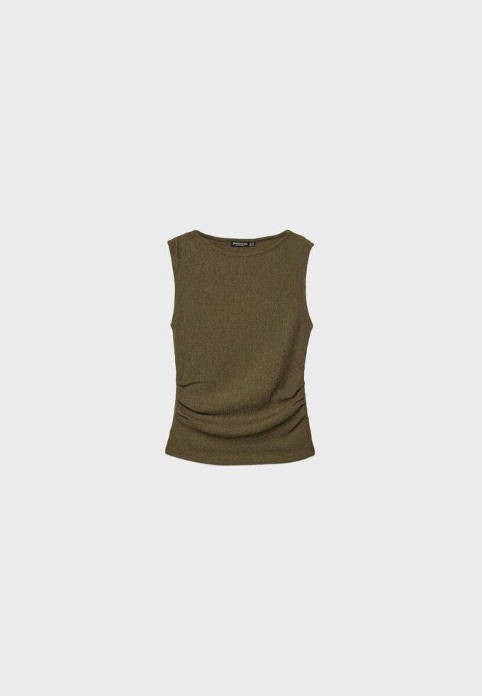 T-shirt με πτυχωτή υφή T-shirt με πτυχωτή υφή