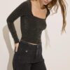 Τ-shirt Seamless με τετράγωνο λαιμό Τ-shirt Seamless με τετράγωνο λαιμό