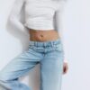 Τζιν χαμηλής μέσης με Wide Leg και λεπτομέρεια αστεριού Τζιν χαμηλής μέσης με Wide Leg και λεπτομέρεια αστεριού