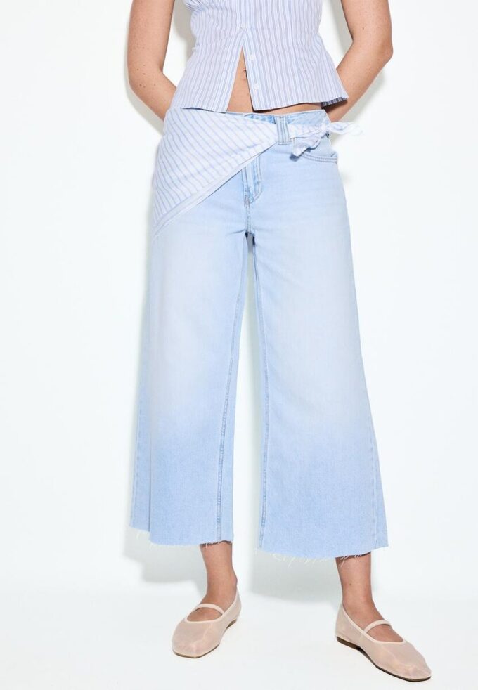 Τζιν Culotte με λεπτομέρεια κασκόλ Τζιν Culotte με λεπτομέρεια κασκόλ