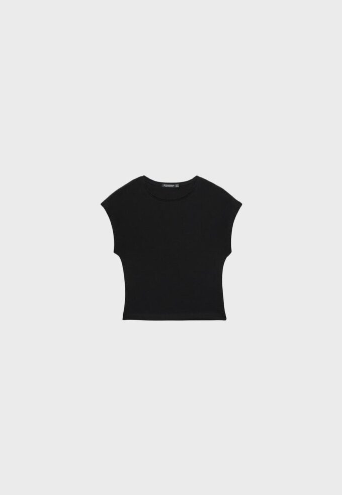 Βασικό εφαρμοστό κοντό T-shirt Βασικό εφαρμοστό κοντό T-shirt