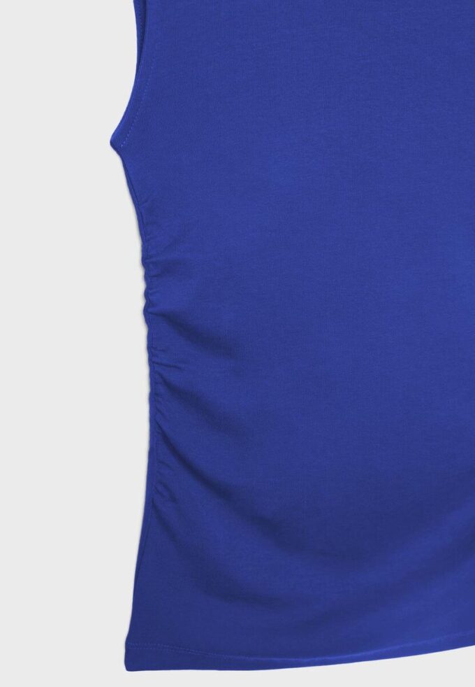 Βασικό εφαρμοστό T-shirt με πτυχώσεις Βασικό εφαρμοστό T-shirt με πτυχώσεις