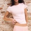 Βασικό κοντομάνικο T-shirt με στρογγυλό λαιμό Βασικό κοντομάνικο T-shirt με στρογγυλό λαιμό