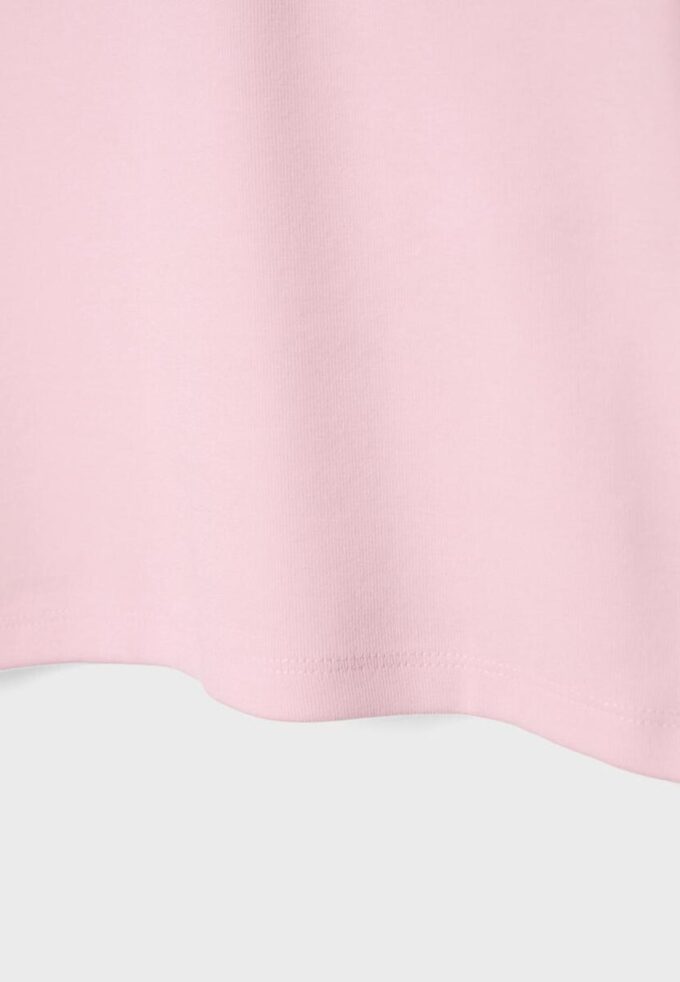 Βασικό κοντομάνικο T-shirt με στρογγυλό λαιμό Βασικό κοντομάνικο T-shirt με στρογγυλό λαιμό