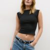 Βασικό T-shirt με λαιμόκοψη