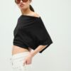 Βασικό T-shirt με μανίκια νυχτερίδα Βασικό T-shirt με μανίκια νυχτερίδα