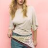 Βασικό T-shirt με μανίκια νυχτερίδα Βασικό T-shirt με μανίκια νυχτερίδα