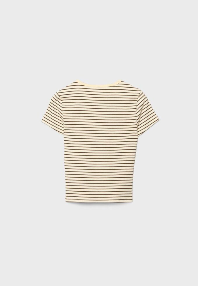 Βασικό T-shirt με ρίγες και στενή γραμμή Βασικό T-shirt με ρίγες και στενή γραμμή