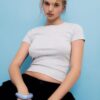 Βασικό T-shirt στενής γραμμής